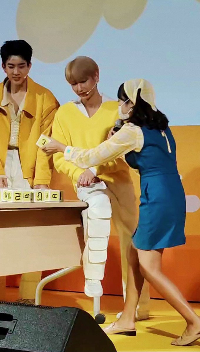 tomtam35499361's tweet image. 4M แย้ววววว 🎉

ขอให้มีคนรักเพิ่มขึ้นทุกวัน จะรักและซัพพอร์ตป่าปี๊แบบนี้เสมอ สัญญาจะไม่ไปไหน จะอยู่เป็นเบบี๋ของออฟกันตลอดไป รักนะคะ 💚🤟🏻 @off_tumcial 

#4MillionWithOffTumcial
#ออฟจุมพล