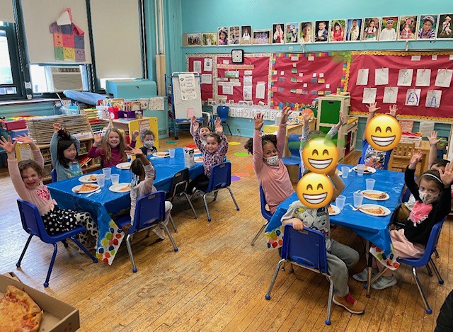 Connors- HOPES
Thank you to all of the families that voted for the door decorating competition. We are pleased to announce that the winners at Connors School was classroom 103. Ms. Samantha and Ms. Denise's class were so happy to receive their pizza delivery. #HereWeComeHoboken