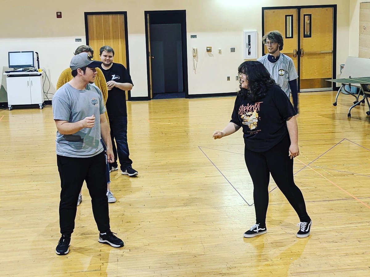 ZoiksImprovESU's tweet photo. We’re doing a thing! Zoiks! is teaming up with ETC! this semester and putting on an Improv Workshop with Middle Schoolers!! We are so excited to be with them and bringing improv to the younger generation! So excited for this Friday when we actually get to be with the kids!!! https://t.co/CGuCLPdxi0