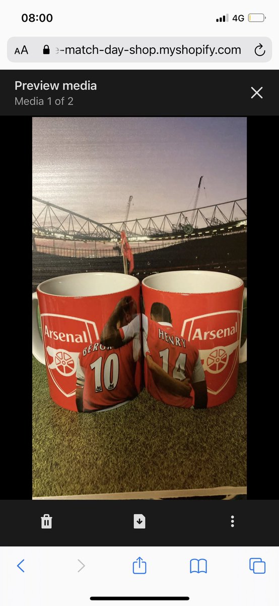 thematchday's tweet photo. If we win tonight i will give this mug away to one lucky winner.  ✅Retweet ✅follow for a chance to win. ( overseas post at winners expense) #coyg #arsenal #afcvcpfc  https://t.co/MTsG19NEcP https://t.co/tQlkw4Ypdx