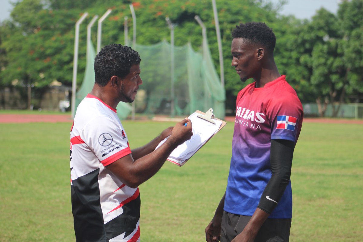 RugbyAmericasN's tweet photo. 🇩🇴 “The upcoming #RANSevens Qualifying tournament will be a test of all the work put in over the last months by our hardworking coaches &amp; players – we look forward to putting our best foot forward in Nassau”

-@DavideBellins of @fedorugby

👉 https://t.co/LW3HPLkozO @WorldRugby7s https://t.co/Cnkj63a8Yg