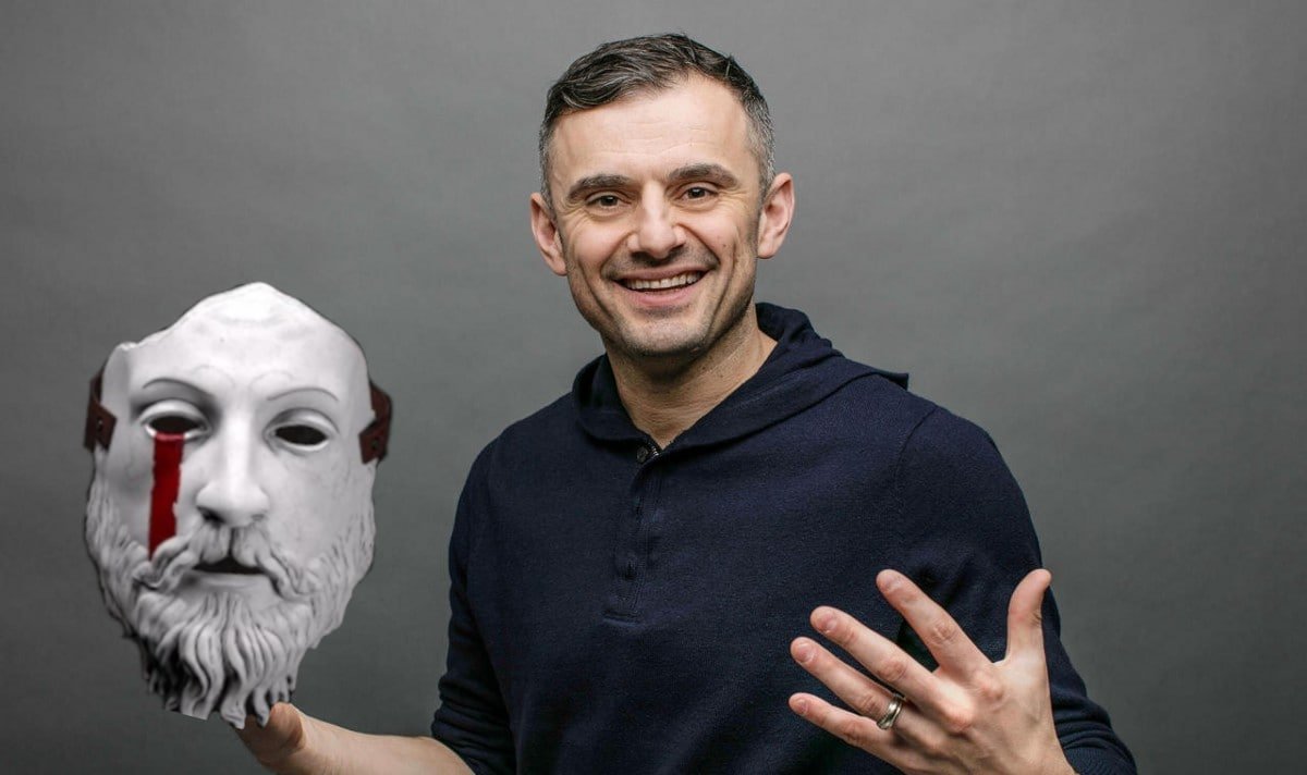 TheBankBros8's tweet photo. @garyvee is now financially cult. 

 #CULT #CULTBROS #CULTCHAD $CULT #wearecultdao 

FOLLOW  LIKE COMMENT RETWEET https://t.co/0SztdE3t54