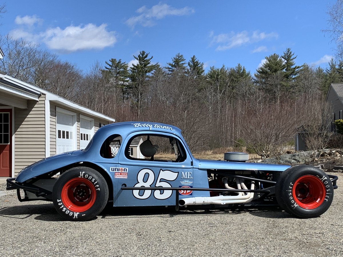 Bobby Turner's original 1972 Spring Sizzler pole winning 85 Modified fully restored and ready to pace the field at the 50th NAPA Spring Sizzler

Thank you to the Turners for the $500 bonus to the winners of the NAPA Duels qualifying races. The 40-lap qualifying race will pay $4k!