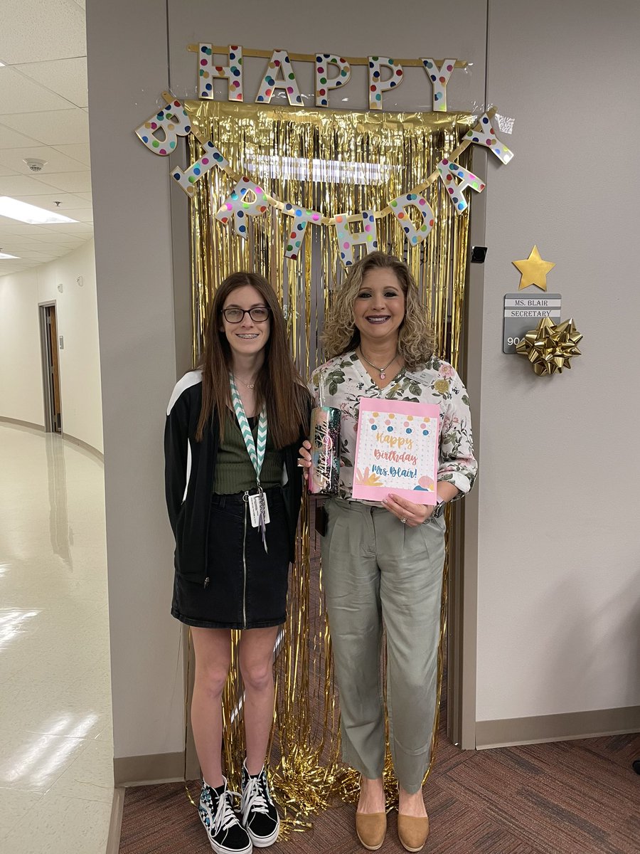 Lile64129803's tweet photo. I had the pleasure of watching the LHS Color Guard and these two sweet girls this weekend.  Then this morning, I was surprised with this beautiful cup.  The best part of working in a school is the amazing students you get to know. 💕. @GblairGordon @LHSHarmon @LewisvilleHS https://t.co/Z1W07nruYG