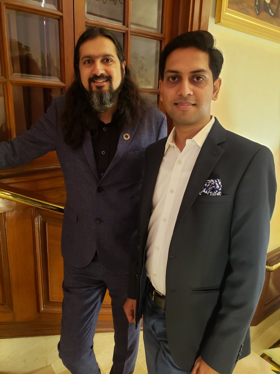 @rickykej once again made India proud with his second #Grammy win for his album 'Divine Tides' at the 64th Grammy Awards held at #LasVegas.
#GrammyAwards2022 #Grammys #GrammyAwards #DivineTides #RickyKej #AcharyaPraveen #AstrologerPraveen