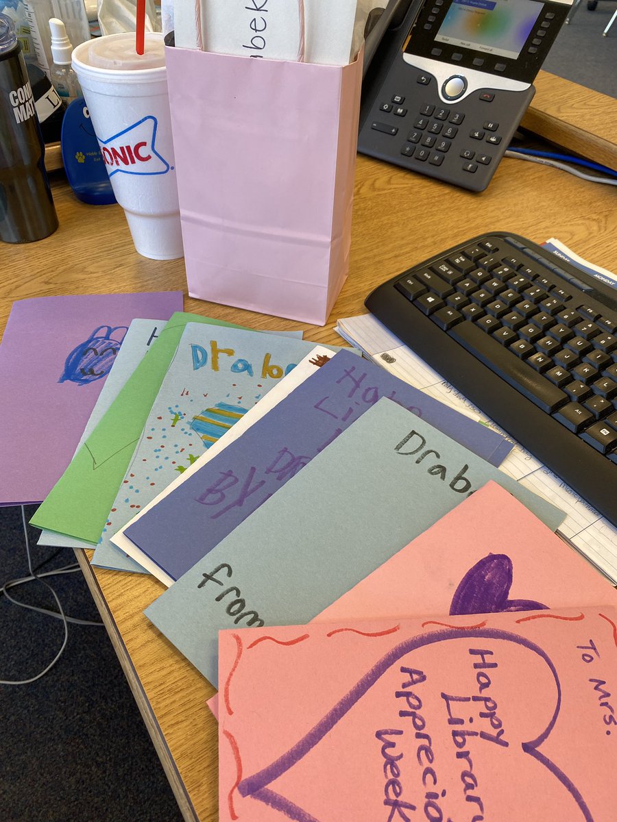 AngelaDrabek's tweet photo. Wπ₯°W! So grateful for all the love & appreciations today! Thank you everyone for making us feel so special! @webbcubs #webblc #mymisdreads #LibraryAppreciationWeek #misdliveskind @crhames1 https://t.co/J7iO2VMoLx