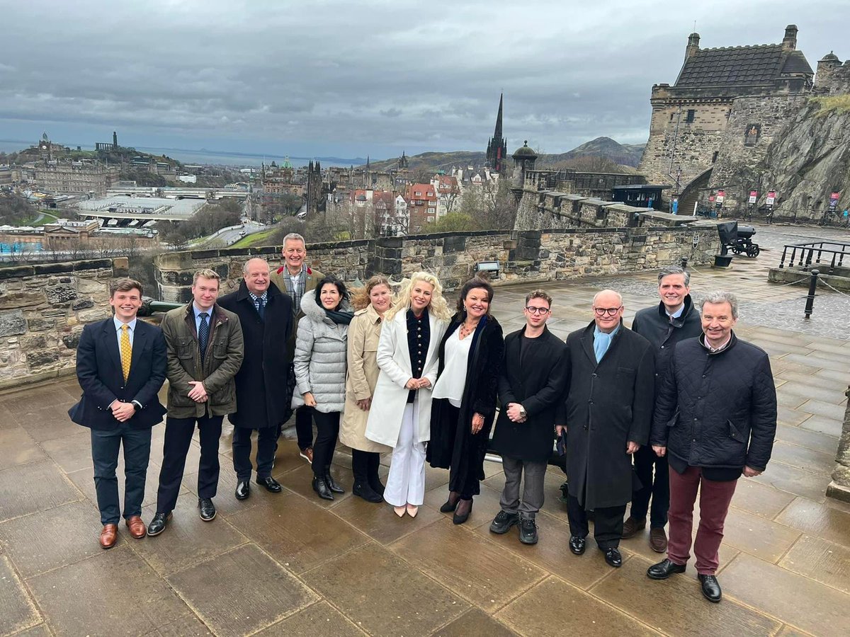 AsiaScotlandIns's tweet photo. We are honoured and delighted to welcome @Heidi_Kuhn, CEO and Founder of @RootsofPeace, to Scotland yesterday to begin her journey on United Nations Landmine Awareness Week - turning MINES TO VINES 

#FootstepsForPeace #MineAwarenessDay2022 https://t.co/6ci8uC5z8h