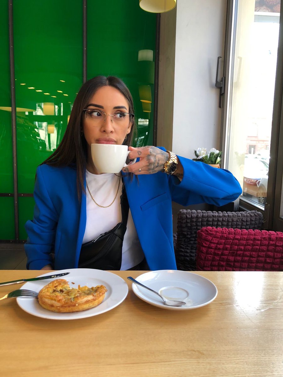 dolce_guevara's tweet photo. Wiesbaden coffee ☕️ https://t.co/DXuxIIE89L