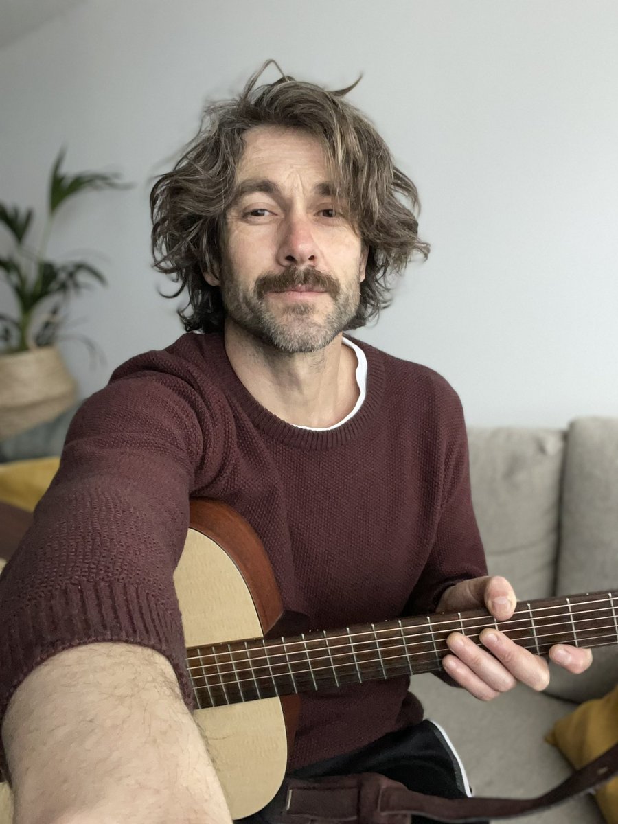 Oviedo, nos vemos este viernes en <a href="/lasalvaje_ovd/">La Salvaje</a> 
Entradas en:
wegow.com/es-es/conciert…