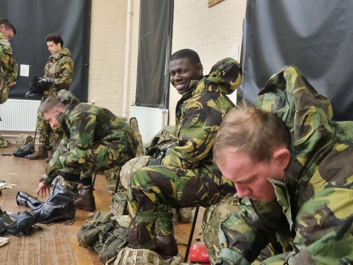 Monday Blues? Not Here at ATU Scotland, CBRN Is one of the Key Subjects on the Training forecast.

#weareatuscotland 
#BrilliantBasics 
#getonthelog