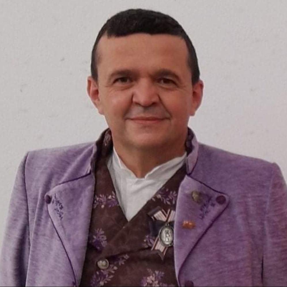 fallamorato's tweet photo. Estem d'enhorabona, Antonio Romeu Escribano presidirà nostra Comissió per sèptim eixercici consecutiu.
¡Gràcies, Toni!. https://t.co/H4HPrsPEUF