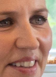 WeimarTwoZero's tweet photo. There are two questions that it might make sense for @AnklagerSAK &amp;/or @AnklagerNSK to ask #KaareDybvad, #JeppeKofod &amp; #MetteDK:
- 1 : Why is it that you guys have these surpringly retracted pupils / washed-out like eyecolour ? 
- 2 :Why do your kids display similar curiosities ? https://t.co/qvCxl0yQ7N