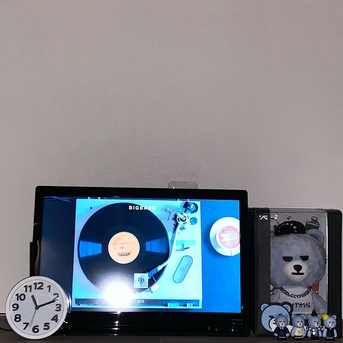 abyny_13's tweet photo. BIGBANGプレイリスト流しながら待機してたんだけどもうダメだ https://t.co/lW8ENEDtPA