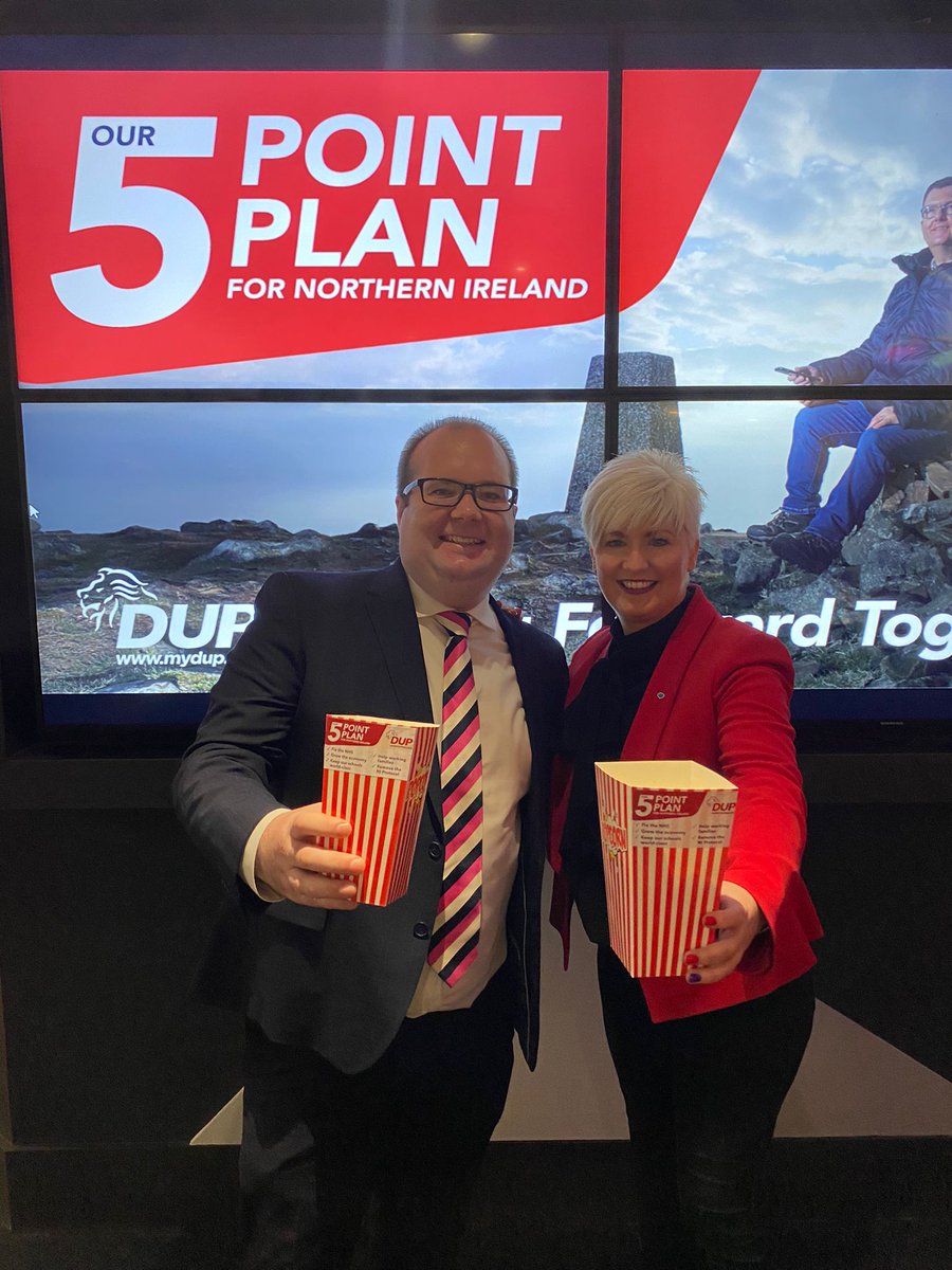 DavidBrooksMLA's tweet photo. Welcomed @duponline colleagues & candidates from across NI to #Dundonald for our campaign launch.
@J_Donaldson_MP outlined Our #5PointPlan to:
π Fix our NHS
π©βπΌ Grow our economy
π©βπ§ Helping working families
π¬π§ Remove the Irish Sea Border &
βοΈ Keep our schools world-class. https://t.co/SDz1mLBMhs