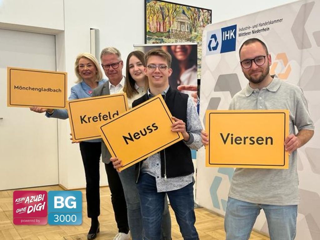 Tolles Mediengespräch heute in Krefeld: Das erfolgreich pilotierte Modellprojekt "Kein AZUBI ohne DIGI" startet ab Sommer als dreijährige Fortbildungsreihe für Auszubildende. #digitaleBildung #keinazubiohnedigi #ihk #pk #moretocome <a href="/SteinmetzJurgen/">Jürgen Steinmetz</a>