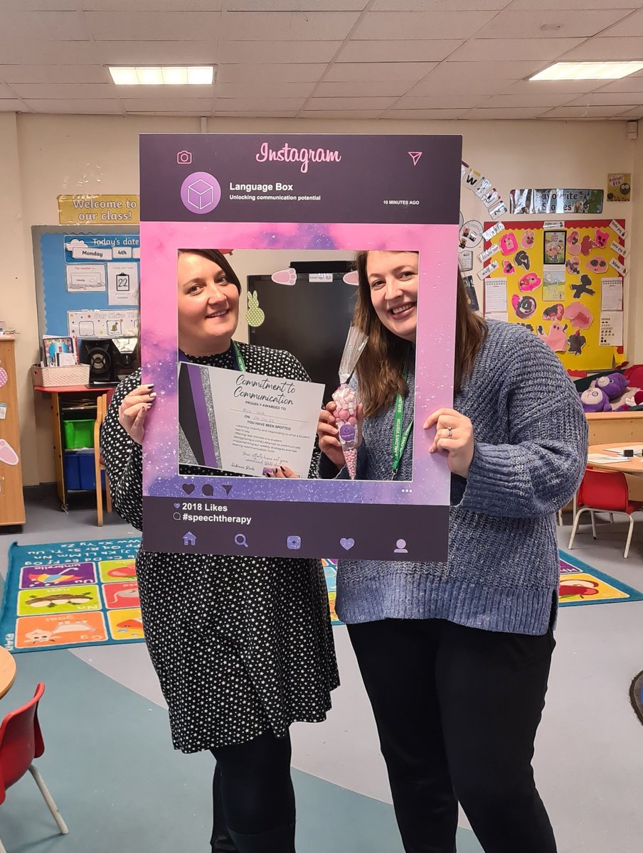 Rebecca_Birds's tweet photo. Congratulations to Mrs Leah @BarlowsPrimary for being spotted showing a 'Commitment to Communication' 😁🌟@LanguageBoxSLT #LBawards #youvebeenspotted #CommitmenttoCommunication https://t.co/0d7IY9uumm
