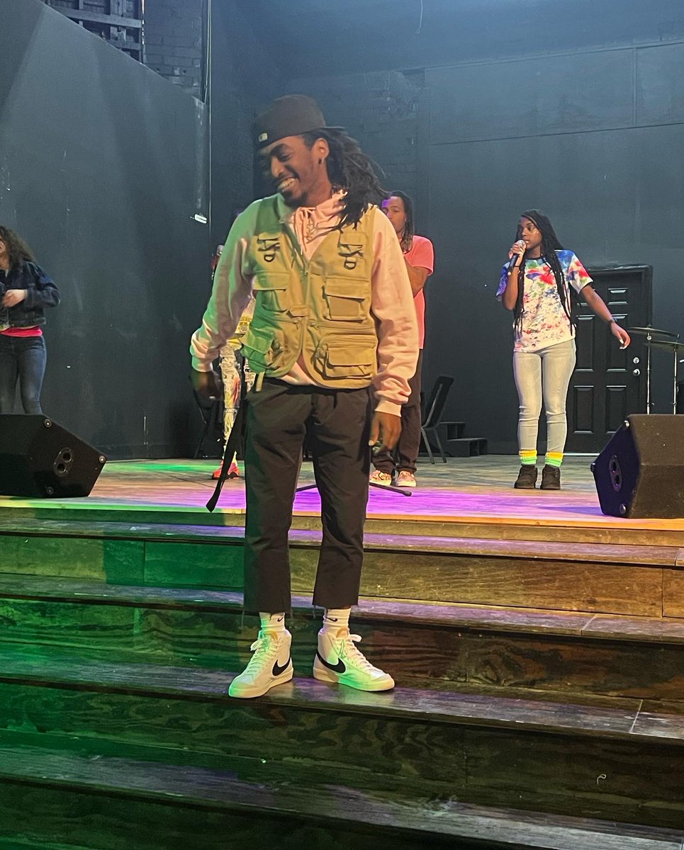 keegantione's tweet photo. I’m not a perfect picture for God to use to get his message across , the old heads say my style to bold. But God said I’m perfect for his using, now they all looking confused ..He said “ use the same bold influence to bring the young people home” ‼️🎸 #UseMeGod https://t.co/BT3B9tvCTl