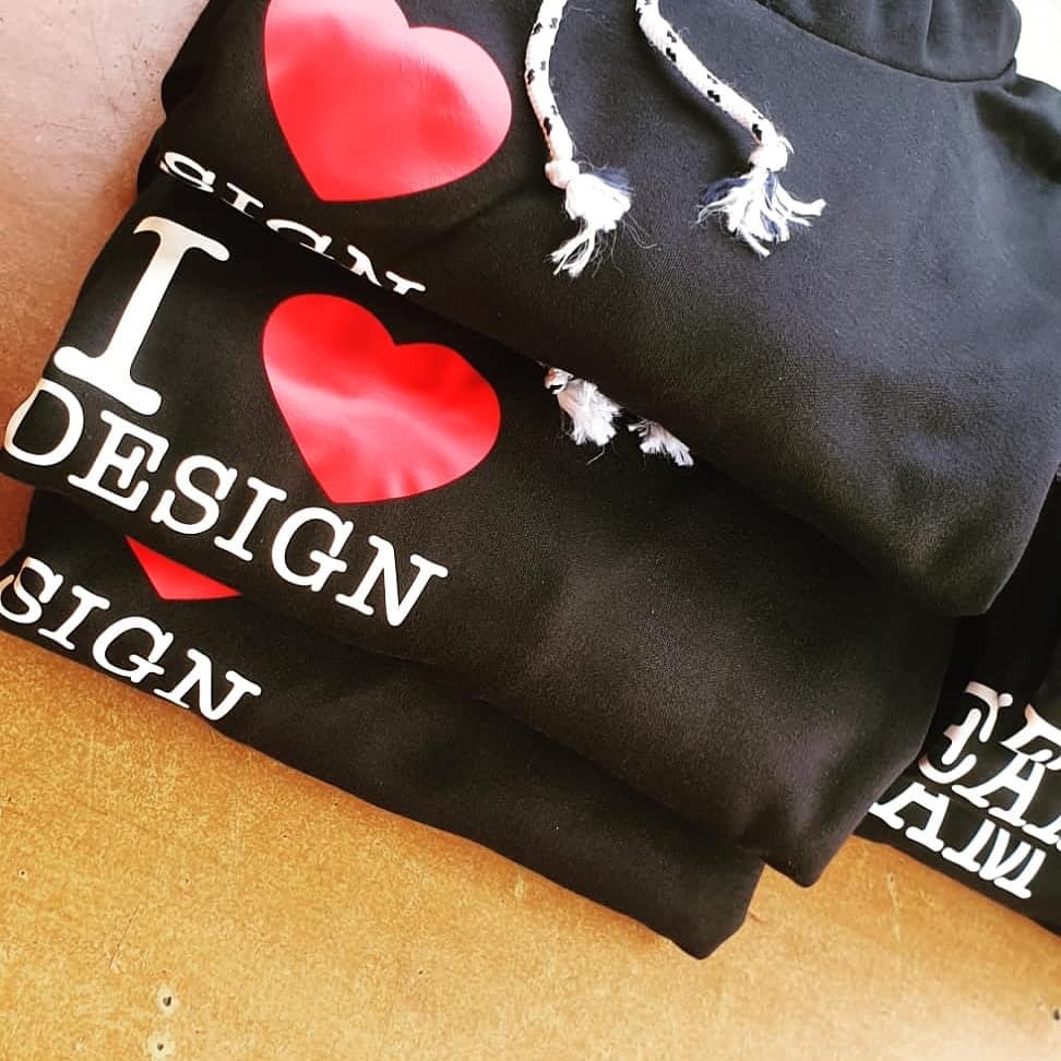 OfficialKhaleef's tweet photo. I make custom tees &amp; caps for personal and businesses. Also general prints.

Help retweet to your ffws 🙏🏾 https://t.co/psgzzGToOO