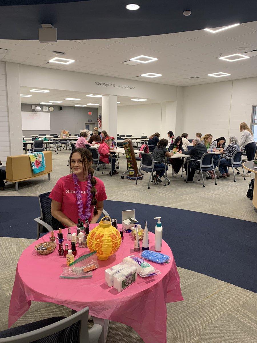 Glamour Gals OFHS tweet media