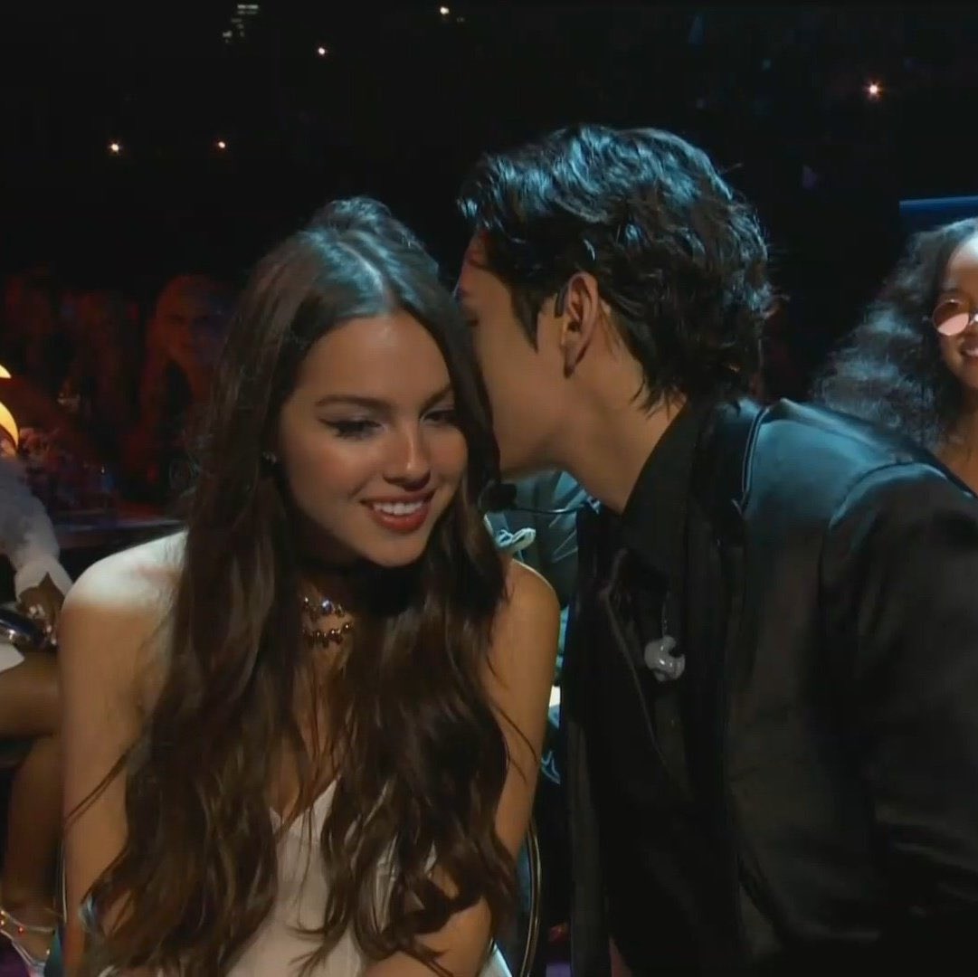 Paul Landó tweet media