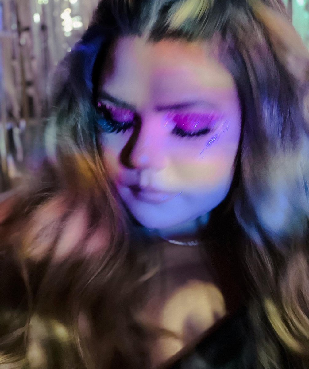 AgnewGarrett's tweet photo. Taking it all for us, taking it all 💜🦋 #euphoria https://t.co/xCHdHmt8Vw