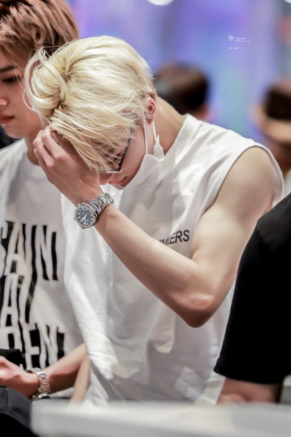 jjeennoolee23's tweet photo. DAY 5 🐶👑

Q : "Favorite Picture of Jeno?"
A : Honestly it's really hard to choose😭😭😭 
#JENO #제노 #NCTDREAM
#23Days_Jeno_Challenge 
#23일_제노_첼린지 
@NCTsmtown_DREAM https://t.co/bMRqMAyrSb