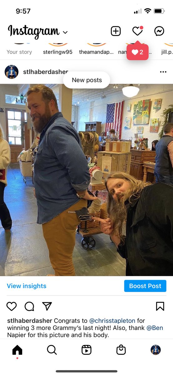 Benlaw26B's tweet image. Congrats to @chrisstapleton for winning 3 more Grammy’s last night! Also, thank Ben Napier for this picture and his body. #whoneedsbillboards #bluedelta #tomjames