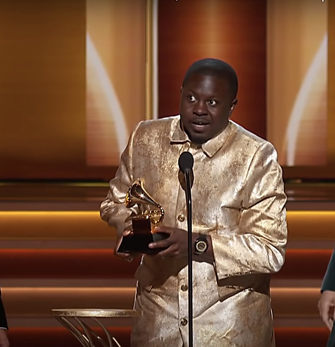 BMG's tweet photo. A huge congratulations to BMG songwriter and producer @DMile85 for making history as the first songwriter in #Grammy history to win Song Of The Year 🏆TWO years in a row🏆 with 'Leave The Door Open' from @silksonic 👏👏

Read more: https://t.co/k7wE9ZlHf6

#Grammys #DMile #BMG https://t.co/7ZdFSaSsPQ