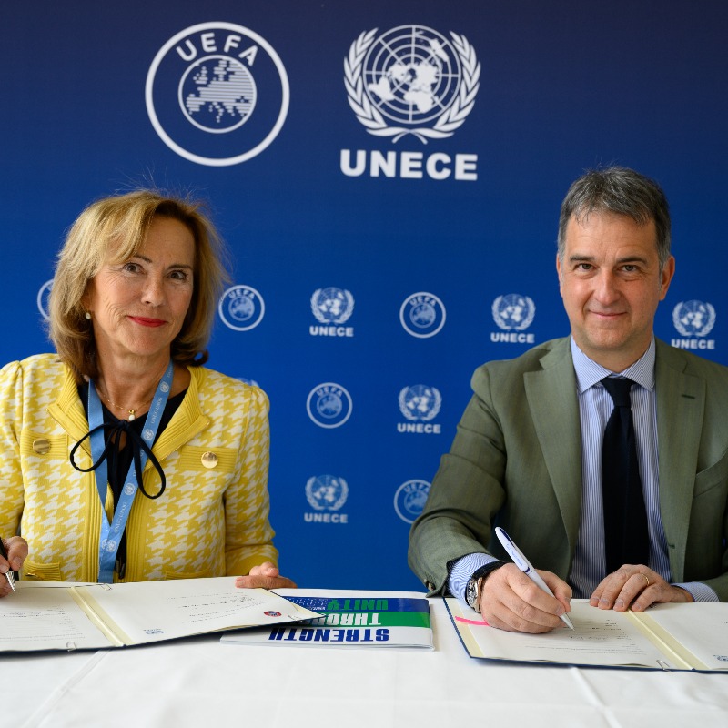 UEFA's tweet photo. 🌍 UEFA and @UNECE have today joined together to show how football can be used as a #platformforchange - promoting smart and sustainable city goals, and demonstrating how football and hosting UEFA events can support cities to become more sustainable.
Full story: ⬇️