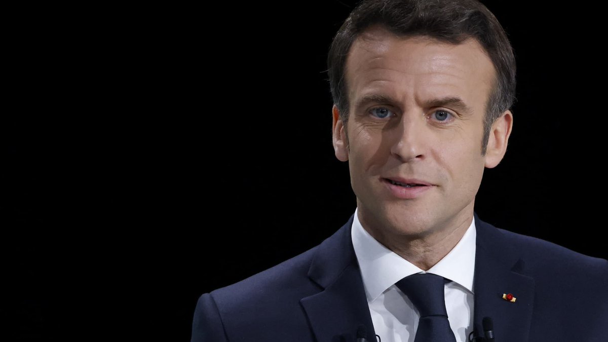 BFMTV's tweet photo. 🔴 EN DIRECT
Le candidat Emmanuel Macron absent d'une émission de France 2 mardi, les journalistes réagissent
https://t.co/9beBt88PNR https://t.co/uHzOxxvUU0