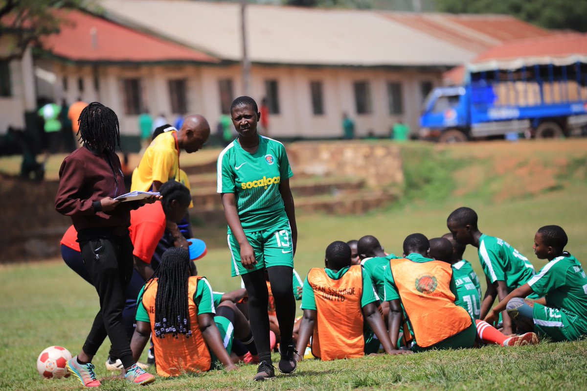 jsunitedltd's tweet photo. FREE GIRL'S TRAINING SESSIONS

We are offering free football training sessions for all girls during the Holidays. To take part, please call us via +256740212121 / +256776514691 or email academy@jeanssenindeunited.com

#TogetherWeShine https://t.co/a7NDJb0mu1