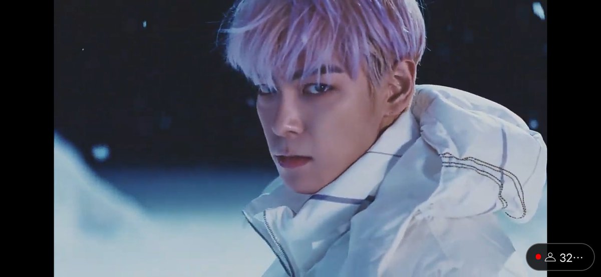 chinaamrqt's tweet photo. TOP's PART MADE MY TEARS BURST. You know what those stares means. Thank you, Choi Seunghyun for being brave. I love you. We will forever support you.

STILL LIFE STILL HERE
#BIGBANG_StillLife
#BIGBANG #빅뱅이_돌아왔습니다
@YG_GlobalVIP https://t.co/RtYjiH1NiE