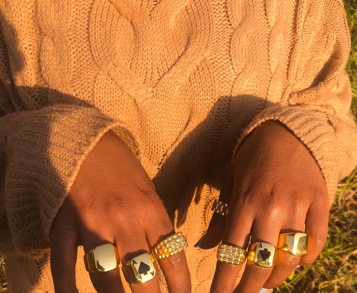 BongzAcc's tweet photo. Hope u having a gold Monday that’s as nice as these rings✨. Dm or WhatsApp us to order:
Gold Signet-R450
Gold Nugget-R400
Gold Ace of ♠️-R600
.
.
.
.
.
.
#rings  #ecommerce  #beauty #streetstyle #marketing #marketingdigital #gold #jewelry #jewelryaddict #style #Silver https://t.co/zNS7fzGeII