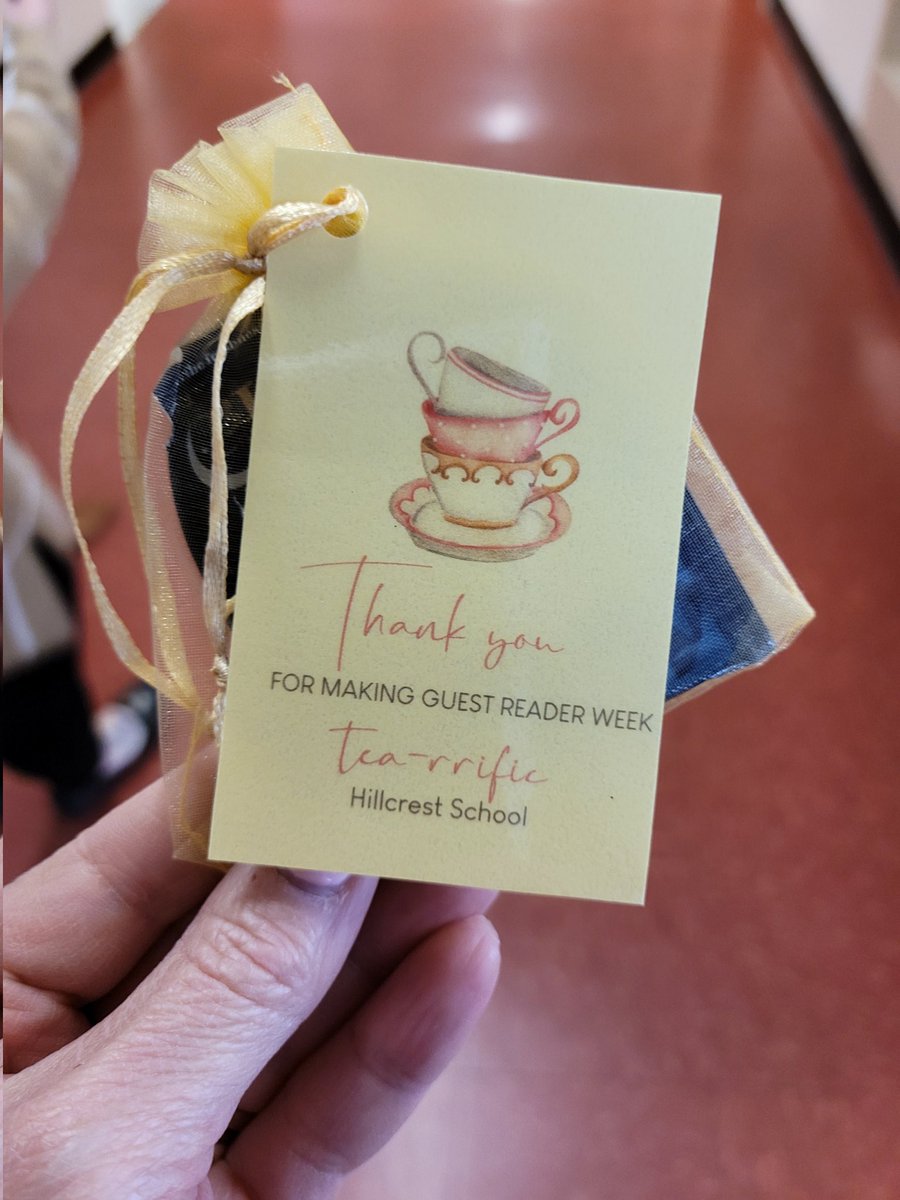 RebeccaAvilesR1's tweet photo. No greater honor than to read to our scholars! It was a TEA-rrific morning celebrating Guest Reader Week! Thank you Hillcrest Hawks for inviting me!β₯οΈπ
#Hillcrestisonthemove
#pcsdpride https://t.co/5sEU3kwY7W
