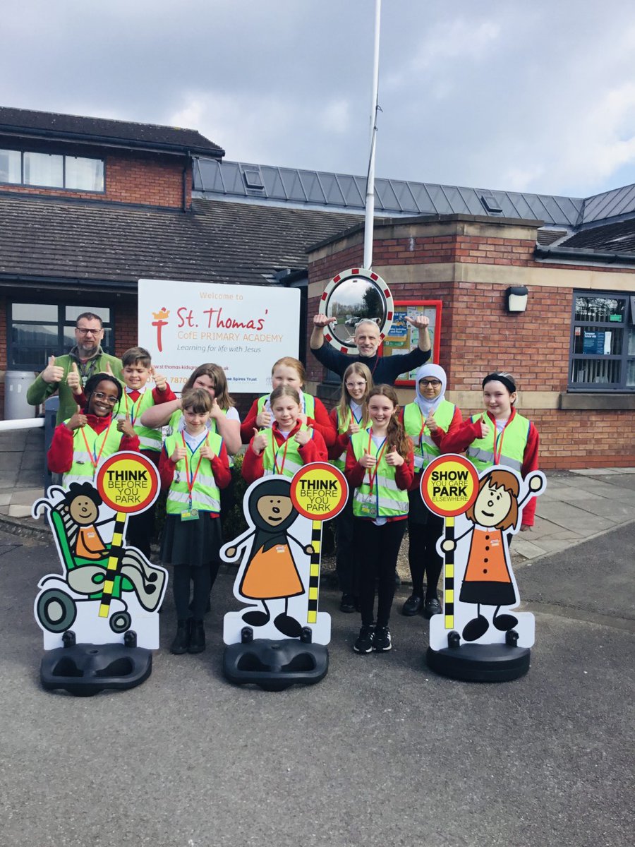 StThomasCEPrim1's tweet photo. We are #DELIGHTED 😁 to welcome three new recruits to St Thomas'...please meet our #PARKINGBUDDIES: #Sebby, #Lola and #Ruby, named by our wonderful #EcoTeam (pictured) 💚🌎 https://t.co/RkF7CGL1mB
