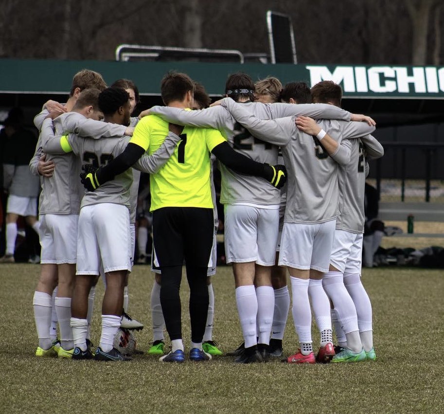 MSU_MSoccer's tweet photo. Thanks to everyone who came out yesterday! Loved being back at DeMartin!

#GoGreen https://t.co/dHWVW61kyY
