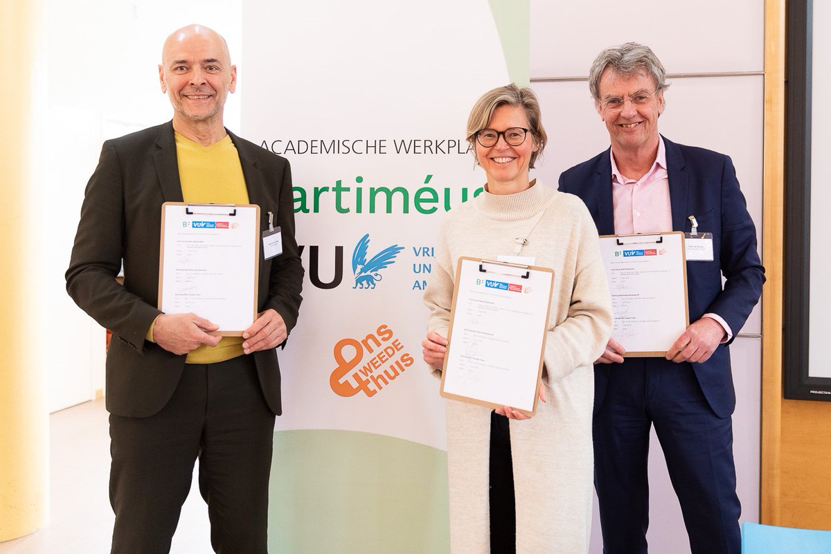 Bartimeusnieuws's tweet photo. Bartiméus en @VUamsterdam heten Ons Tweede Thuis van harte welkom als nieuwe partner van de Academische Werkplaats Sociale Relaties en Gehechtheid! Lees meer op
https://t.co/f8ADIlkxoM
#samenwerking #methodieken #kennis #relaties #beperking https://t.co/vSKKJayNoX