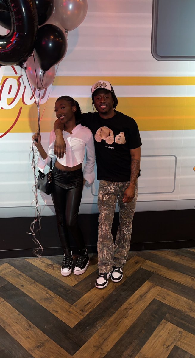 KillahSeazon's tweet photo. "16" and #ForeverEva to go... I love you Ty'Onna 💝.... https://t.co/QAN0tm6oRs
