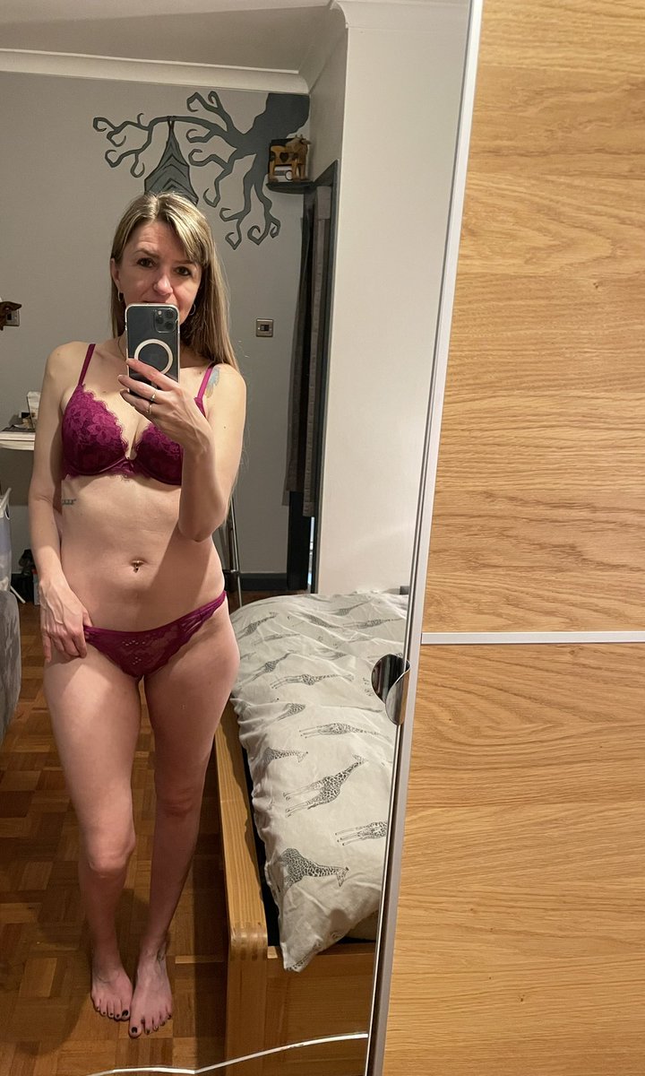 katya42611896's tweet image. onlyfans.com/payingformydiv… 50% off first month ❤️ #onlyfans #ContentCreator #of #onlyfansbabe #onlyfansmature #onlyfanspromo #sellingcontent