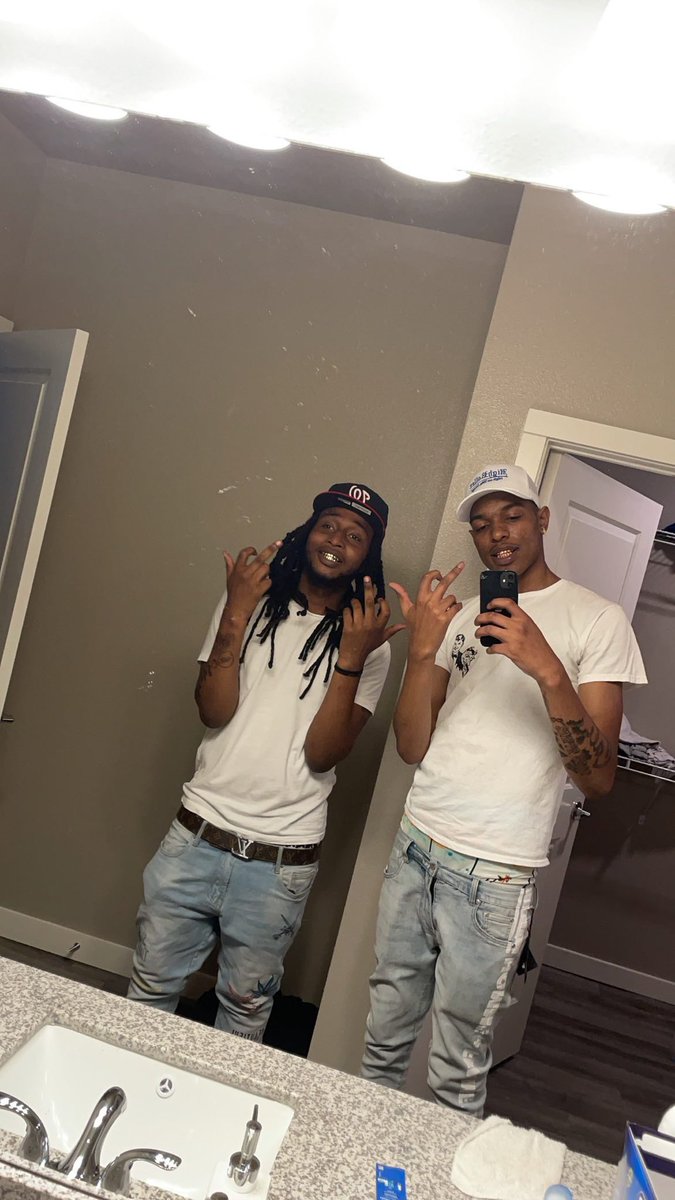 ebk_kiy's tweet photo. 🦍🥇 https://t.co/QK2kwFNSJQ