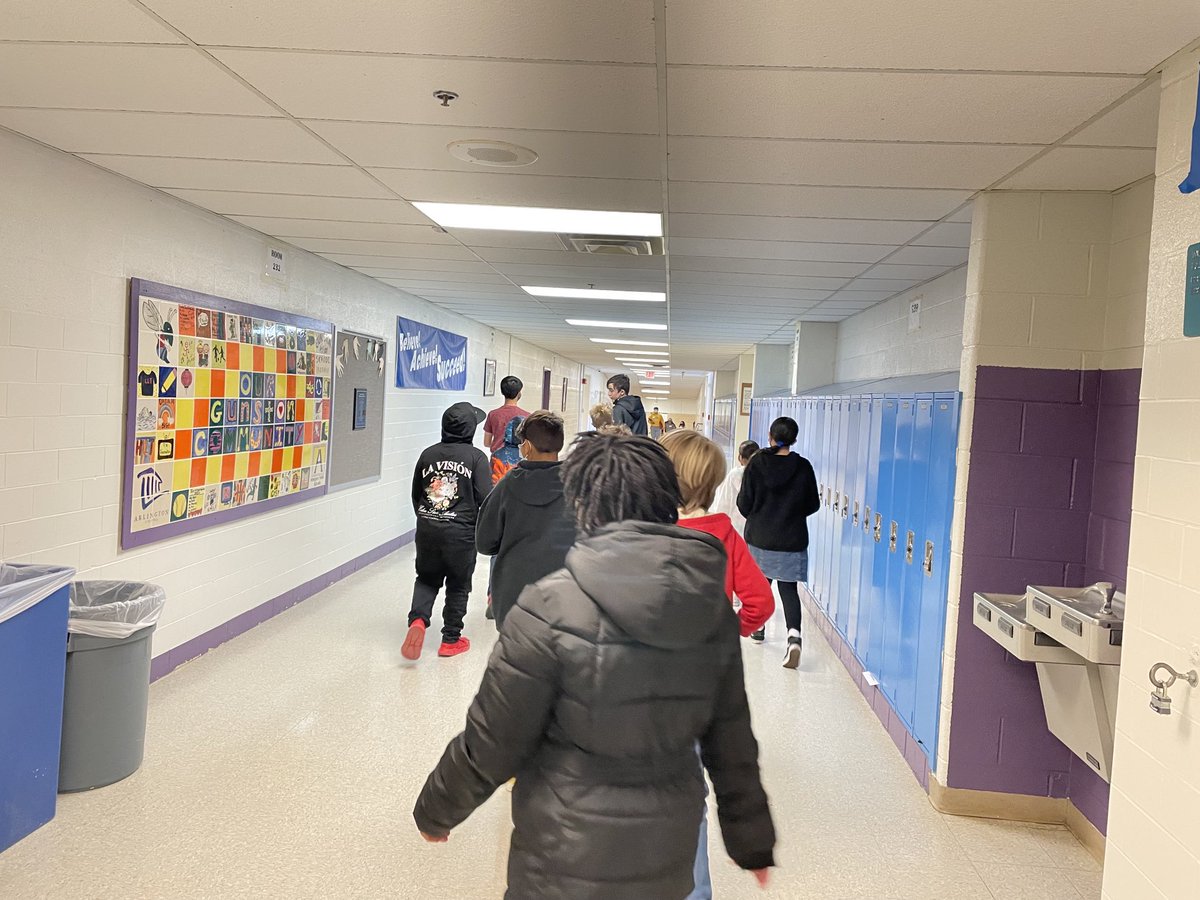 Thank you ⁦<a href="/APSGunston/">APSGunston</a>⁩ ⁦<a href="/GMS_Counselors/">Gunston Counseling</a>⁩ for hosting our 5th graders today.