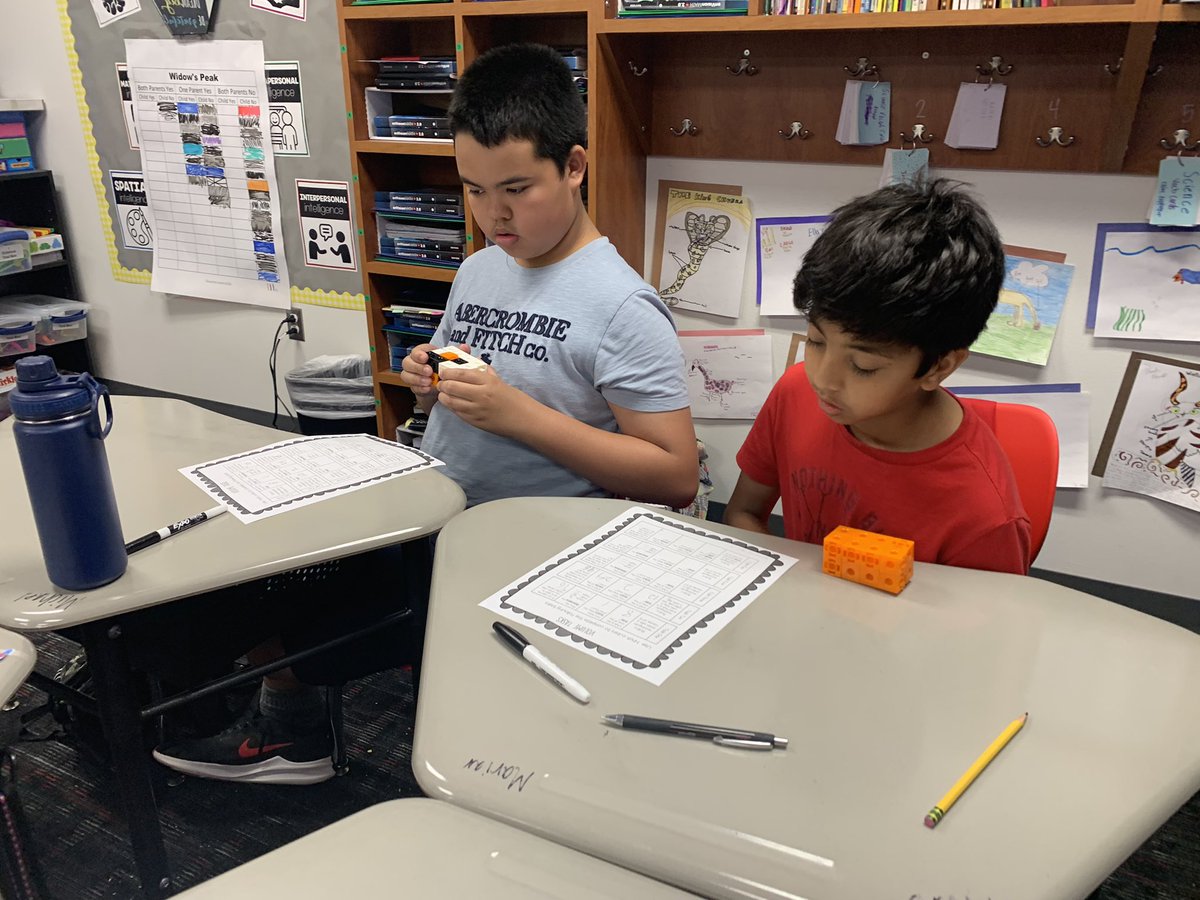 Icenhower4VAISD's tweet photo. We are using cubes to help us explore the concept of volume! #wedomath #ThePrestonPride #PESyear5 https://t.co/LCNTww1y8W
