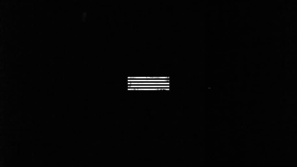 rainbow301212's tweet photo. 5 dòng kẻ cuối MV mà khiến tui muốn bật khóc lun trời ưiii😭 #BIGBANG_StillLife https://t.co/x0ICnIl343