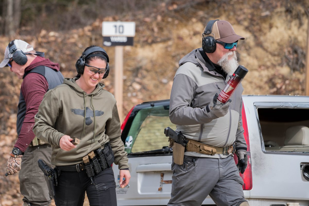 sigsaueracademy's tweet photo. Never a dull moment when our friend Kyle Lamb visits for one of his @vikingtactics Streetfighter Courses! We already can't wait until next time. See you back here in August! #SSA #SIGSAUER #SIGSAUERACADEMY #SIGACADEMY #SIGEXPERIENCE #VTAC #streetfighter https://t.co/pOTq3KnIFZ