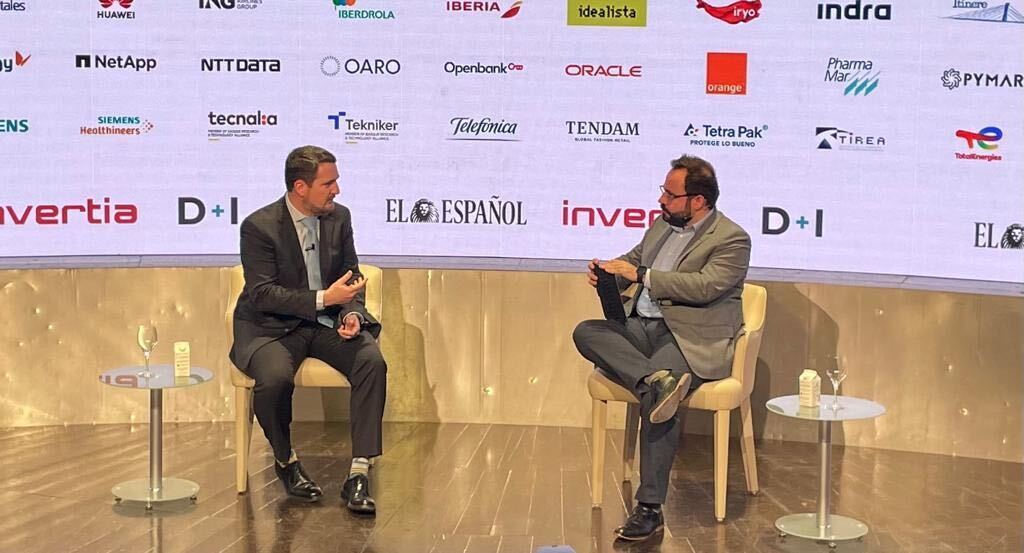 Muy agradecido a #WakeUpSpain por contar con <a href="/AdevintaSpain/">AdevintaSpain</a>. Ha sido un placer formar parte de ese foro. Mi agradecimiento especial a <a href="/EduOrtegasoc/">Eduardo Ortega</a> por la entrevista y a <a href="/pedroj_ramirez/">Pedro J. Ramírez</a> por impulsar un evento de tanto valor.