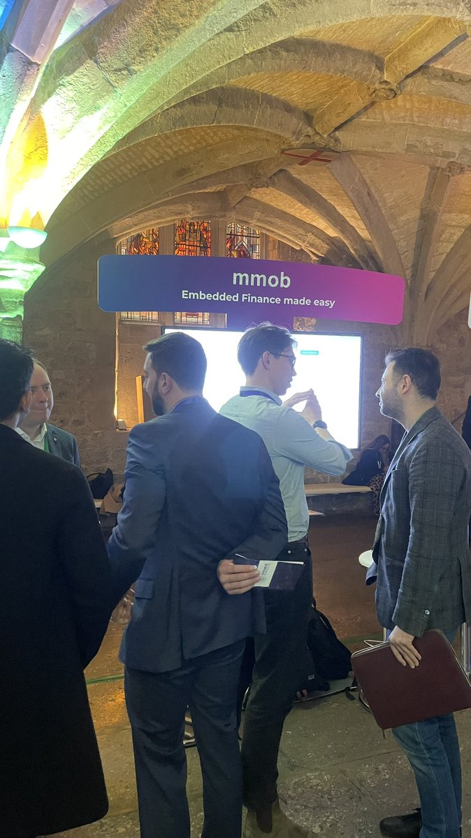 There are lots of #IFGS2022 attendees curious to know about #embeddedfinance, the next big thing in fintech!! 

Come down to the Tech Tunnel to find out more👇

<a href="/InnFin/">Innovate Finance</a>