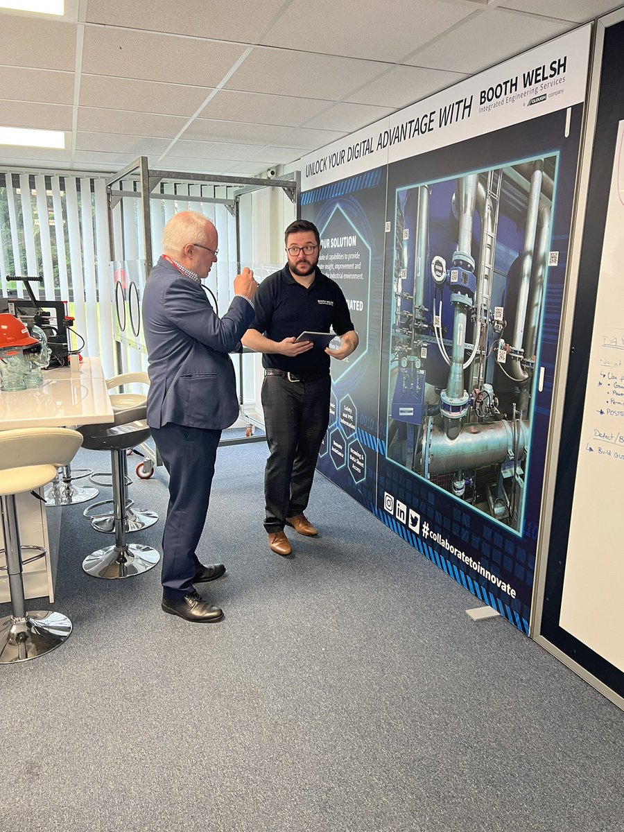 BOOTHWELSH's tweet photo. Today we welcomed @FVCollege @principal_fvc Ken Thomson for a show and tell on our cutting edge industrial technology, looking at areas of collaboration for the college’s exciting new plans for their innovation and skills transition centre #engineering #skills #digital https://t.co/ofPFOHKzcM
