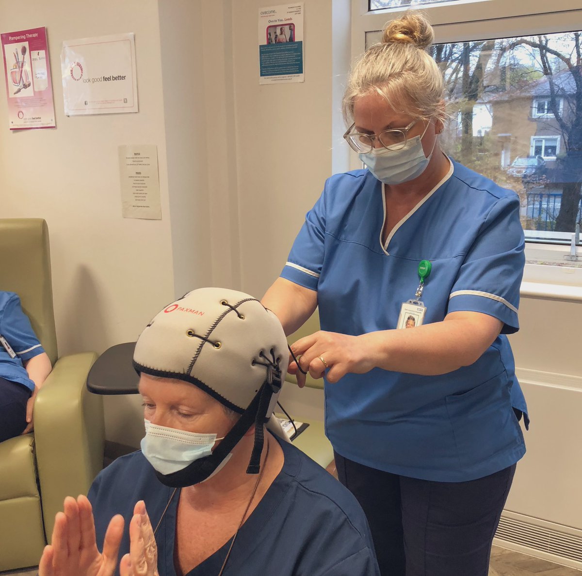 AJPSCUK's tweet photo. @scalpcooling Finally got acquainted with Jo and the squad at Burnley Hospital @ELHT_NHS - what an enthusiastic bunch - everyone absolutely owned the cap fitting techniques. I was rather chuffed with the results - well done guys!! ππ€πΎ #capfitting #PSCS https://t.co/Tro96SIAyW