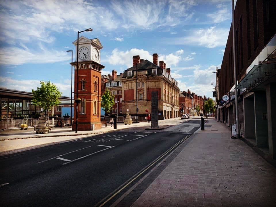AltyMatters's tweet photo. #Altrincham Stamford New Road ♥️ #community #love #yourtown #town #localbusiness #shoplocal #sunshine https://t.co/vuej8ijcIm
