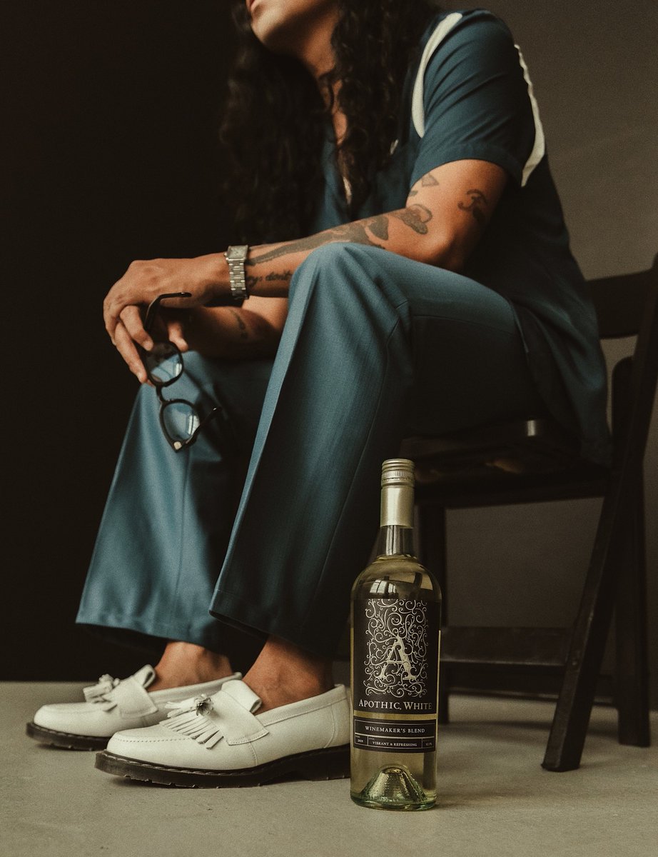 ApothicWine's tweet image. All dressed up and about a hundred places to go.
.
.
.
#Apothic #ApothicWine #WhiteWine #WhiteWineTime #WhiteWines #WhiteWineDay #WineWineWine
